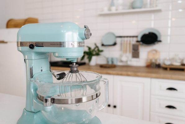 Stand mixer on a table